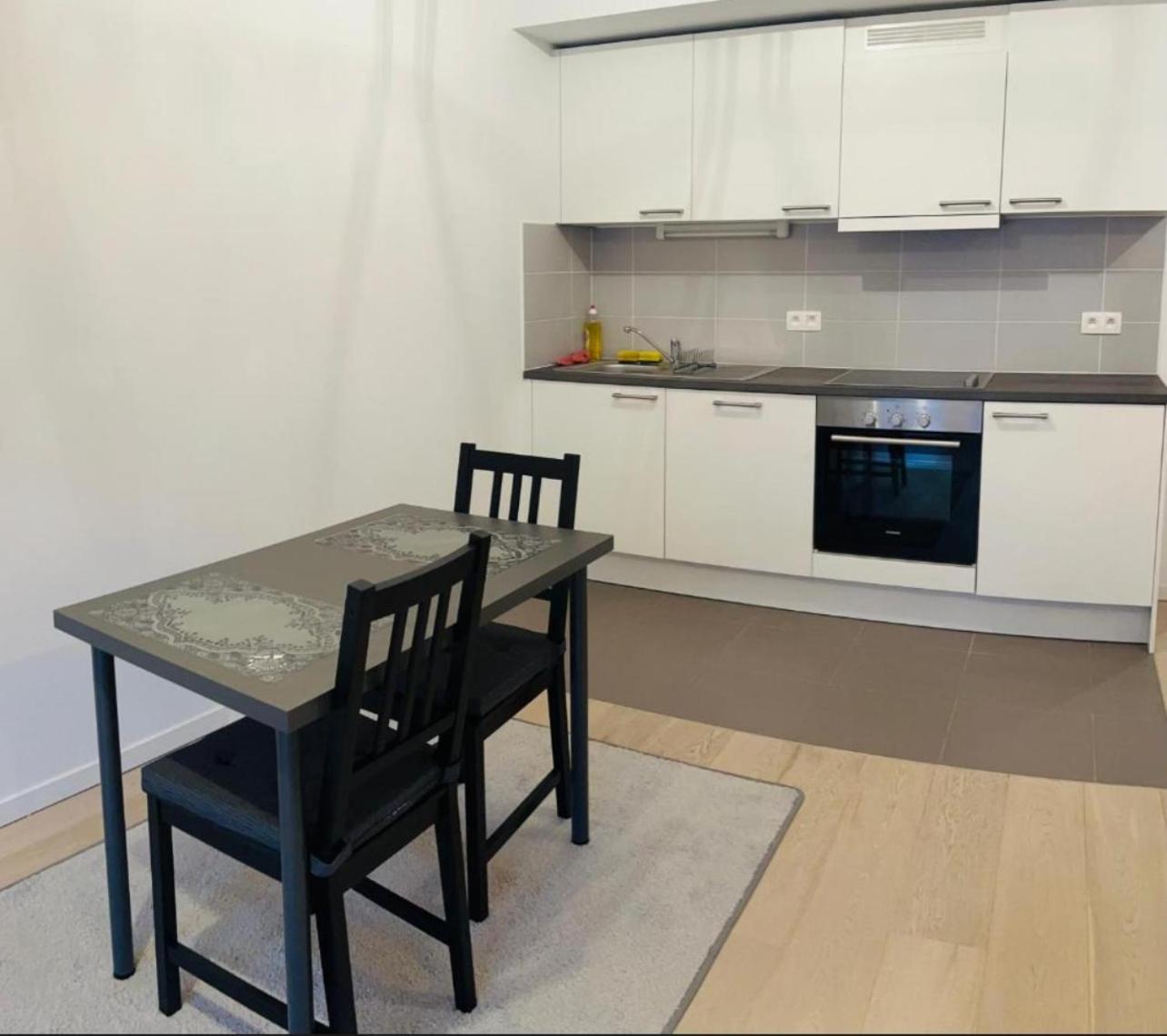 Apartament Beau Studio Bruksela Zewnętrze zdjęcie